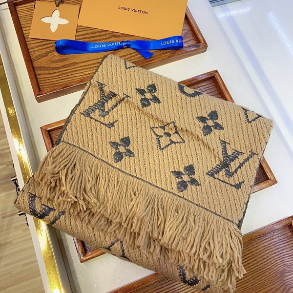 ブランドマフラー背面デザイン